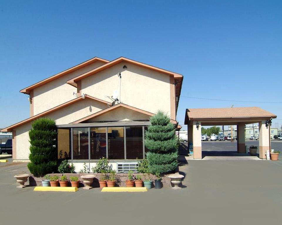 Rodeway Inn Farmington Dış mekan fotoğraf