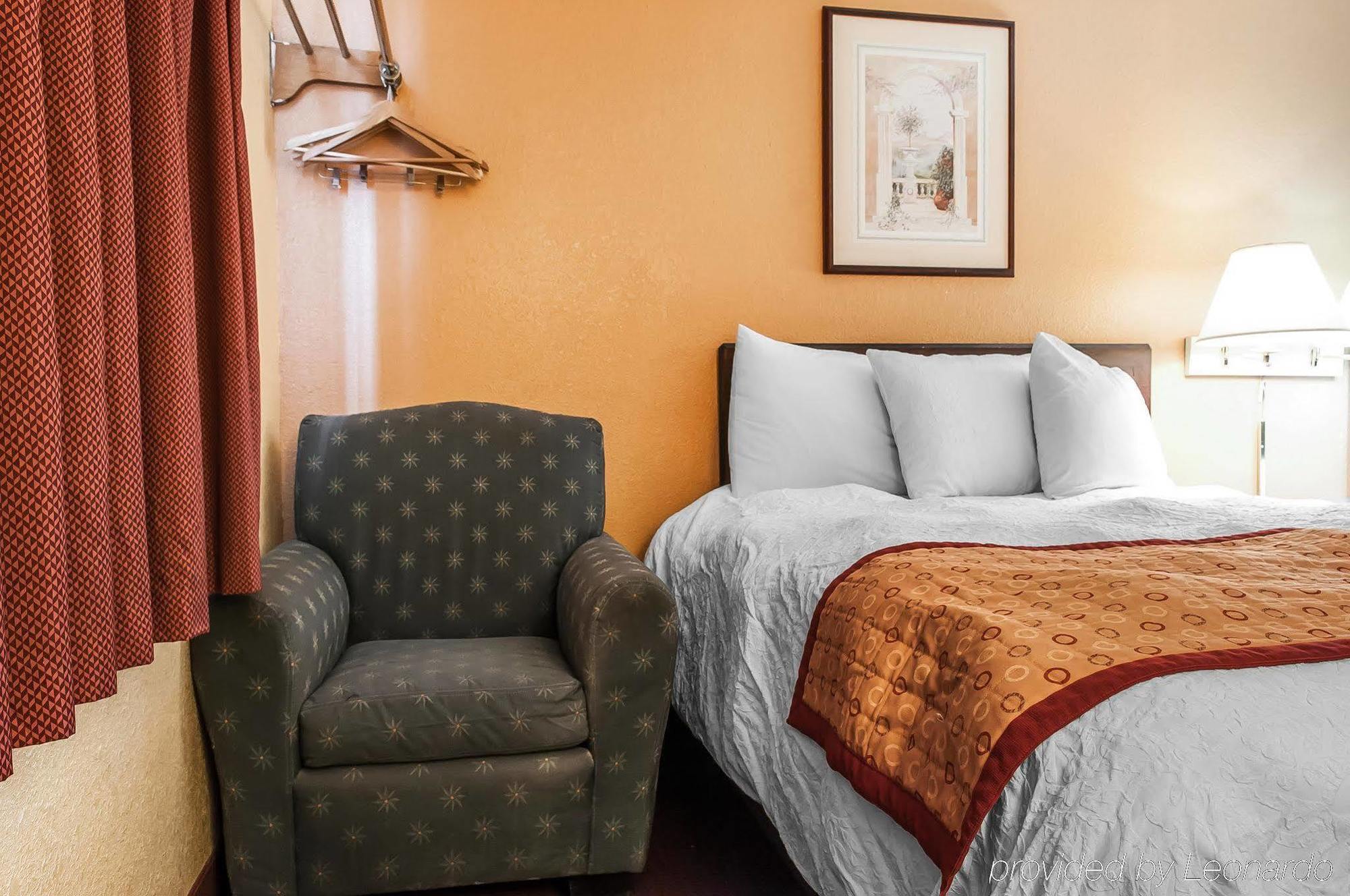 Rodeway Inn Farmington Dış mekan fotoğraf