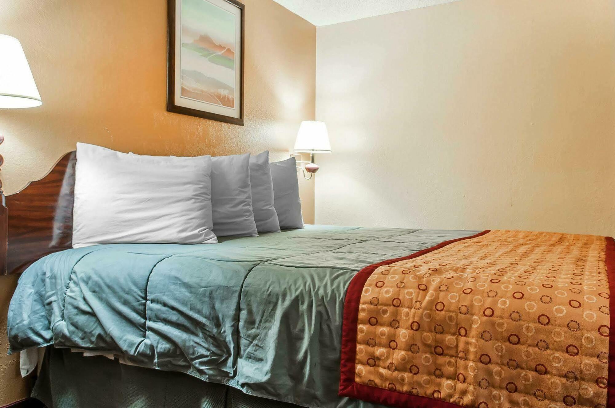 Rodeway Inn Farmington Dış mekan fotoğraf